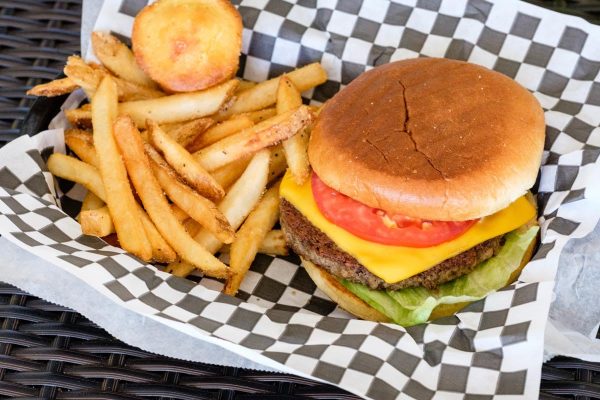 impossible burger veggie burger at cheezees grill st augustine