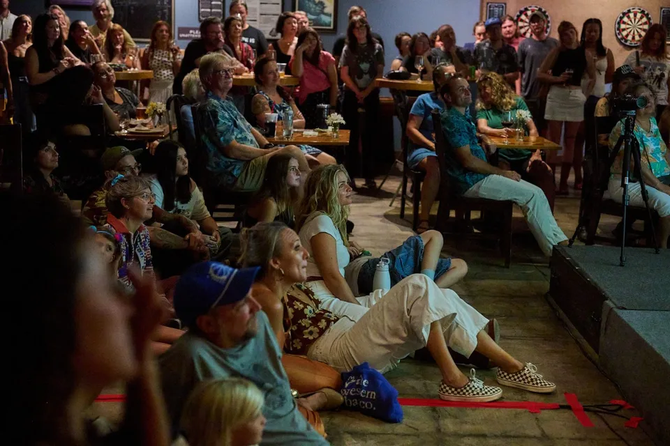 PechaKucha Invites the Community to “Slow Down” and Chat at The Venue–Hastings