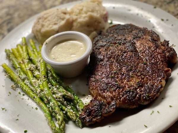 Steak, asparagus and mashed potatoes from Black Molly Grill in St. Augsutine